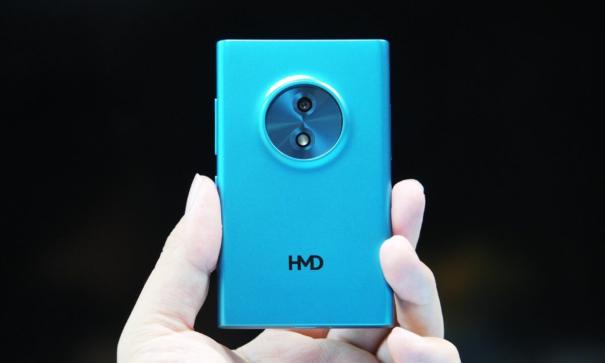 HMD Touch AI: Điện Thoại Cổ Điển Thời Đại Mới Với Công Nghệ AI