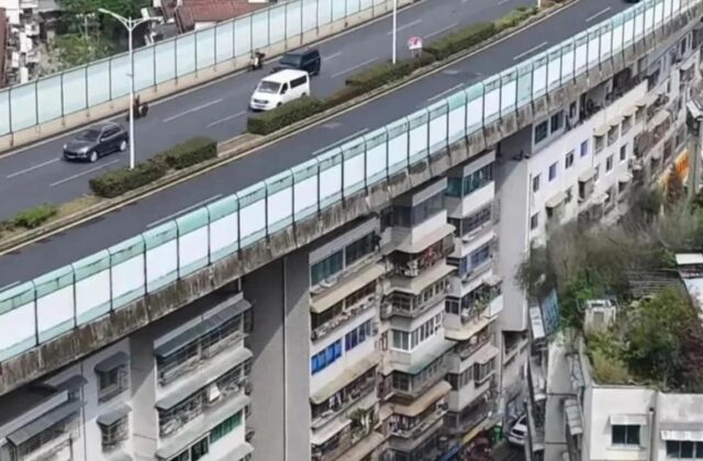 Khám Phá Đô Thị Độc Đáo Tại Trung Quốc: Khu Dân Cư Dưới Gầm Cầu Cao Tốc