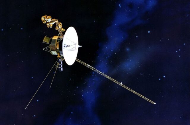 Voyager 2: Hành Trình Ghi Dấu Trong Không Gian Với Bản Cập Nhật Mới Từ NASA
