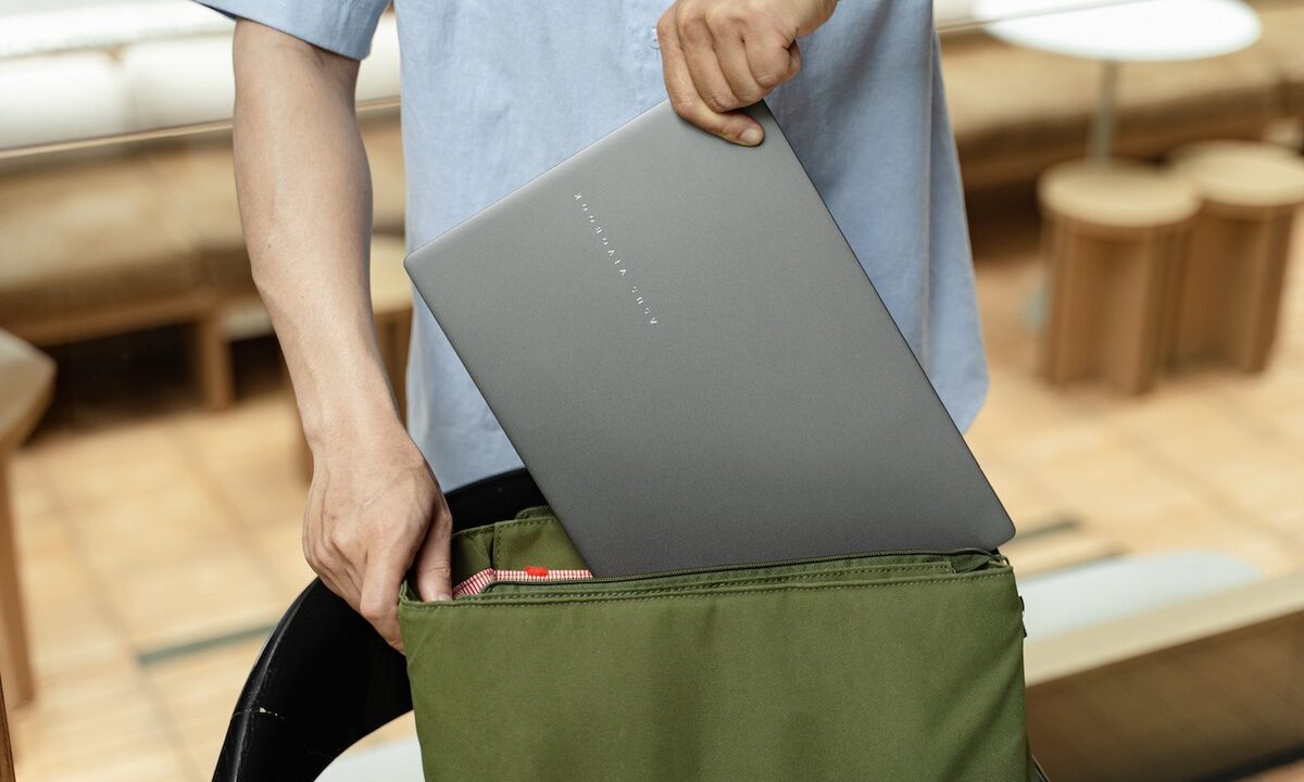 Cách Chọn Laptop Thích Hợp Cho Sinh Viên Trong Mùa Nhập Học
