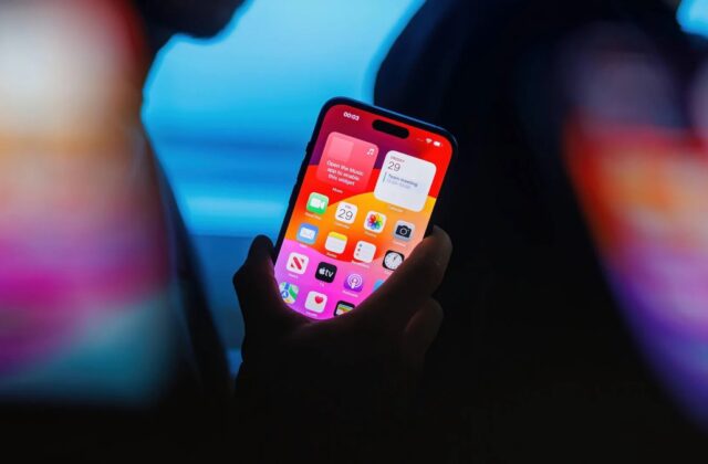 Apple Cảnh Báo Người Dùng iPhone Về Nguy Cơ Bị Tấn Công Bằng Phần Mềm Gián Điệp