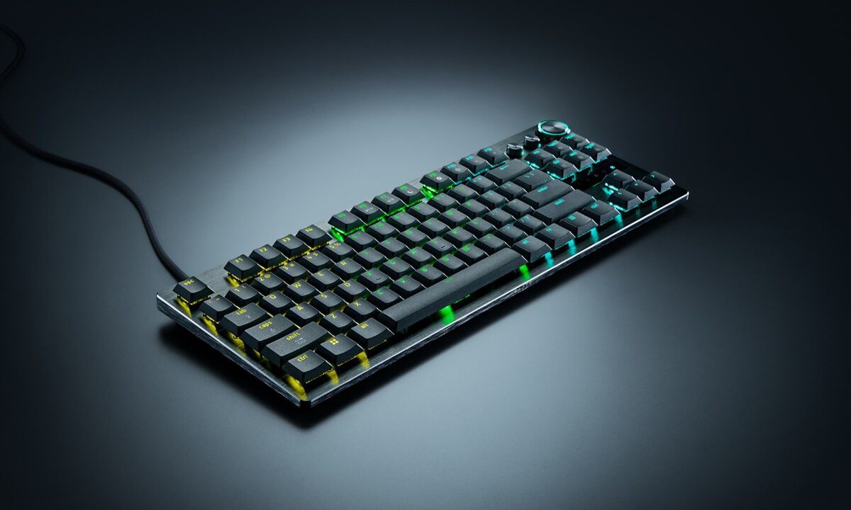 Khám Phá Bàn Phím Esports Đầu Tiên Thế Giới: Razer Huntsman V3 Pro Low-Profile