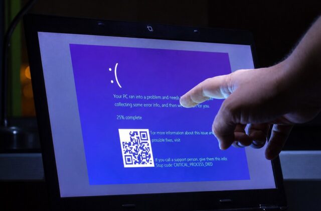 Microsoft Cập Nhật Windows 11: Vấn Đề Trò Chơi và Lỗi Màn Hình Đen