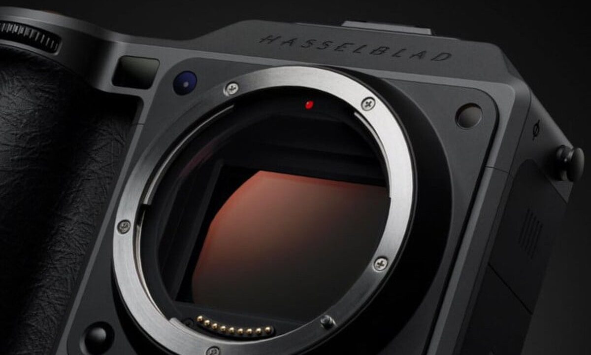 Hasselblad: Mười Năm Đổi Mới Với Máy Ảnh Mirrorless Đem Lại Thành Công Rực Rỡ