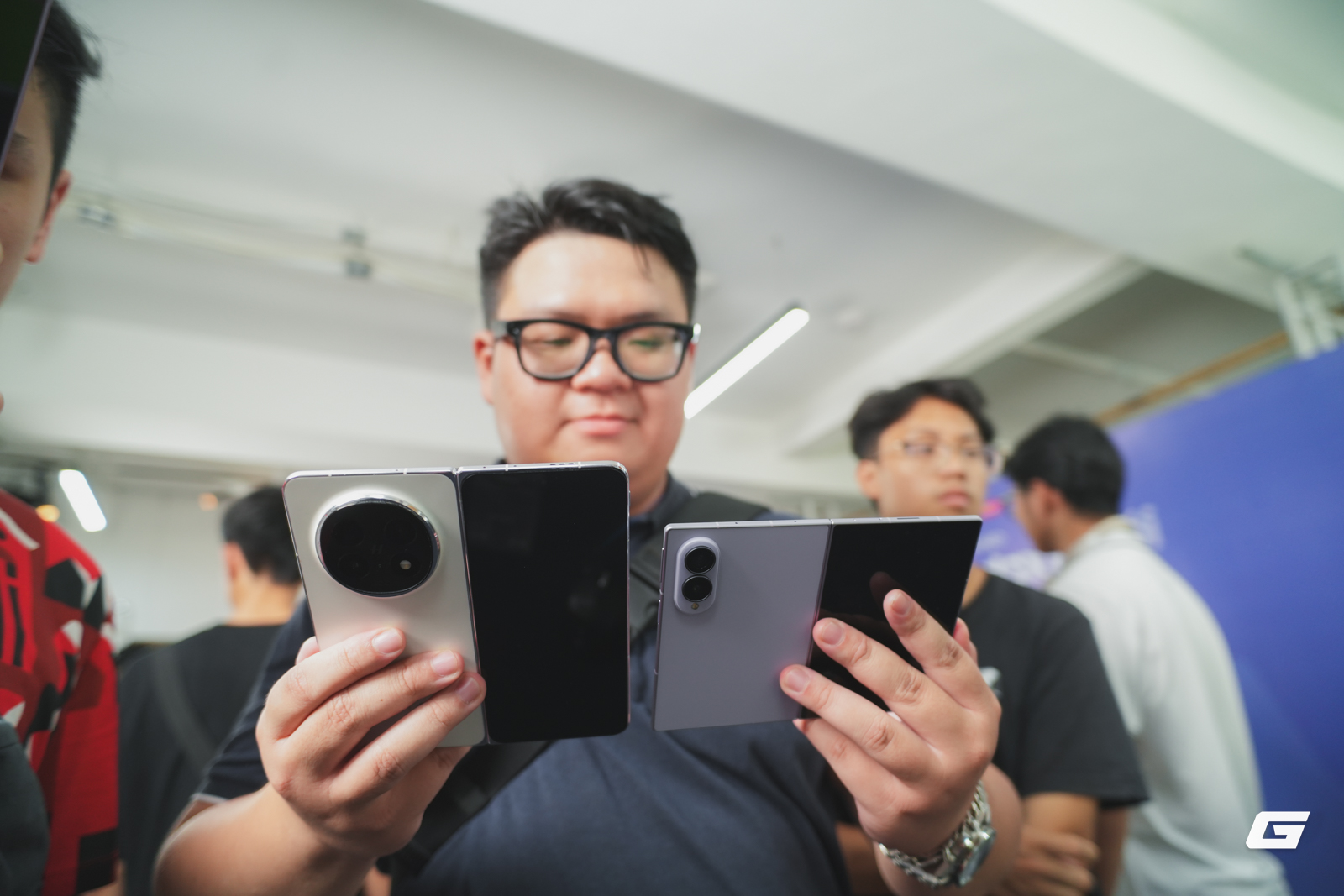người trẻ trải nghiệm Galaxy Z8 mới Người trẻ nói gì về Galaxy Z8 mới? - Ảnh 5.