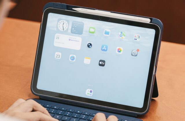 Khám Phá Bàn Phím Tháo Rời Mới Dành Cho iPad Hỗ Trợ Pin Lên Đến 2 Tháng