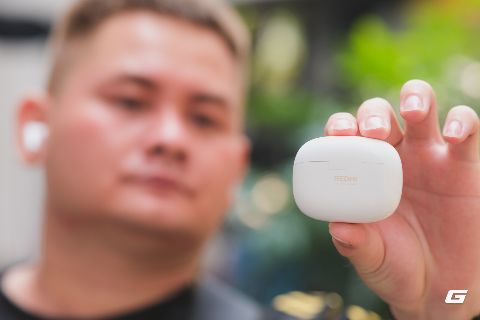 Bỏ 2,49 triệu mua tai nghe REDMI, vừa đeo vào đã thấy có gì đó 'sai sai', nhưng mà là sai theo hướng quá tốt so với giá tiền - Ảnh 1.