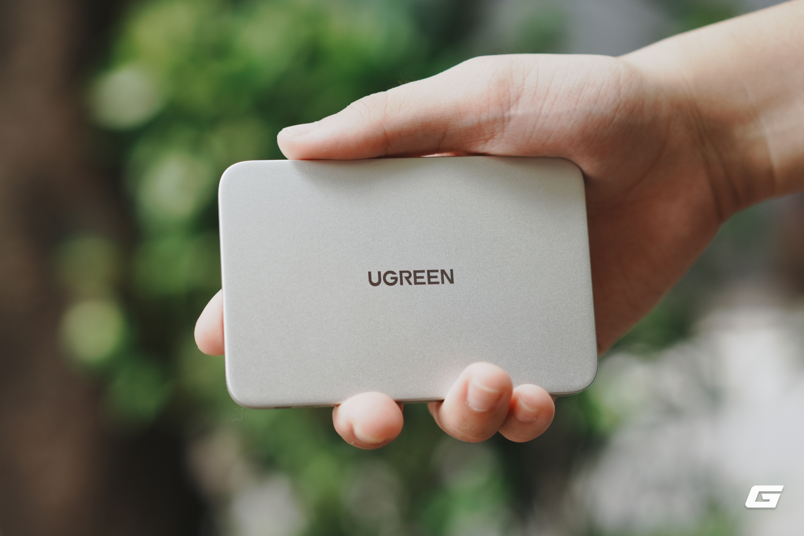 genk-ugreen-5000mah-magflow-air-1-1786186275814405743642 Củ Sạc UGREEN Ultra-Slim: Vẻ ngoài thu hút và thiết kế tiện dụng