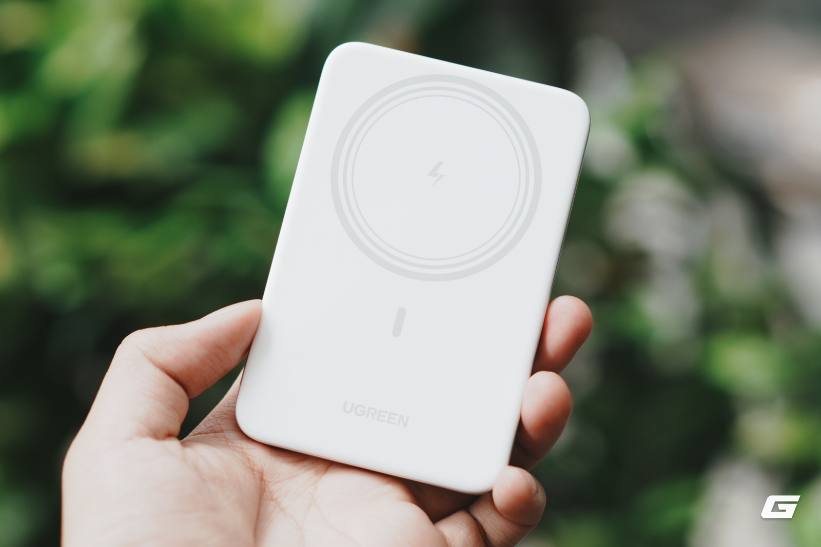 genk-ugreen-5000mah-magflow-air-6-17861862765461793864772 Củ Sạc UGREEN Ultra-Slim: Thiết kế tiện dụng và chắc chắn