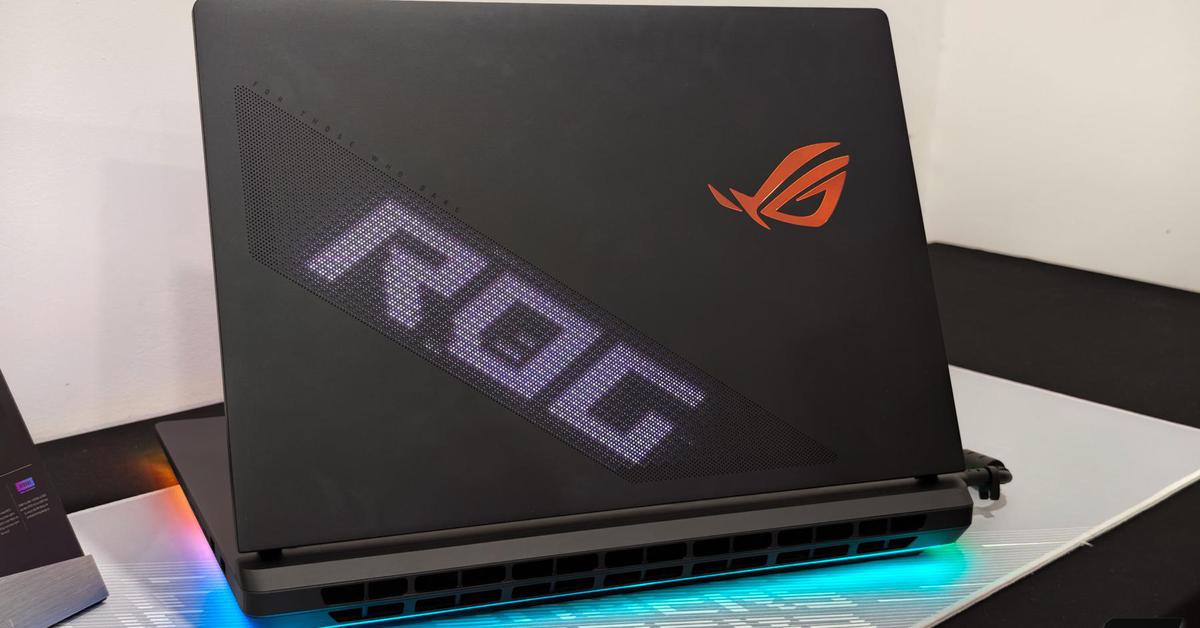 Khám Phá ROG Strix SCAR 18: Laptop Gaming Đỉnh Cao Mới Từ ASUS