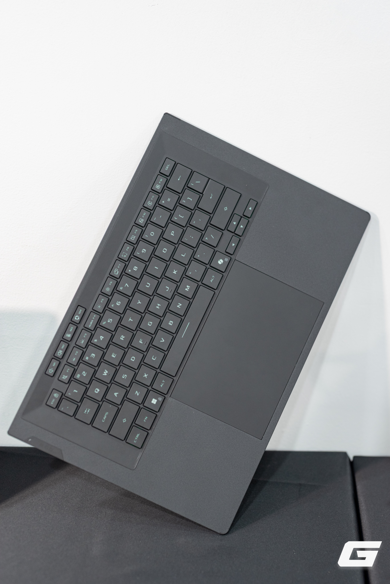 imgp5909-178184911110933400976-1781854558214-17818545585491766175522 ASUS ROG mang Zephyrus Duo về Việt Nam: Laptop gaming màn hình kép thì có gì đặc biệt - Ảnh 6.