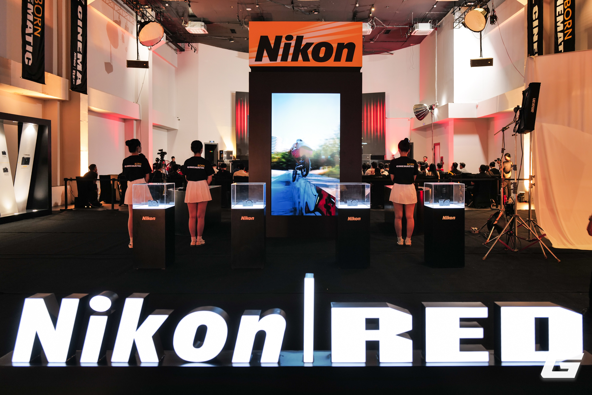 Nikon ZR chính thức ra mắt tại Việt Nam Nikon ZR - Máy Ảnh Điện Ảnh Full-Frame