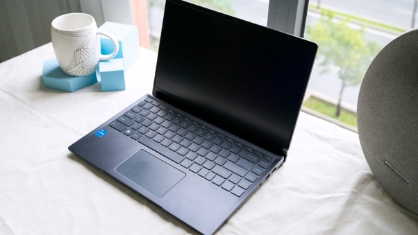 Khám Phá Dòng Laptop MSI Modern: Thiết Kế Tinh Tế Và Hiệu Năng Đáng Kể