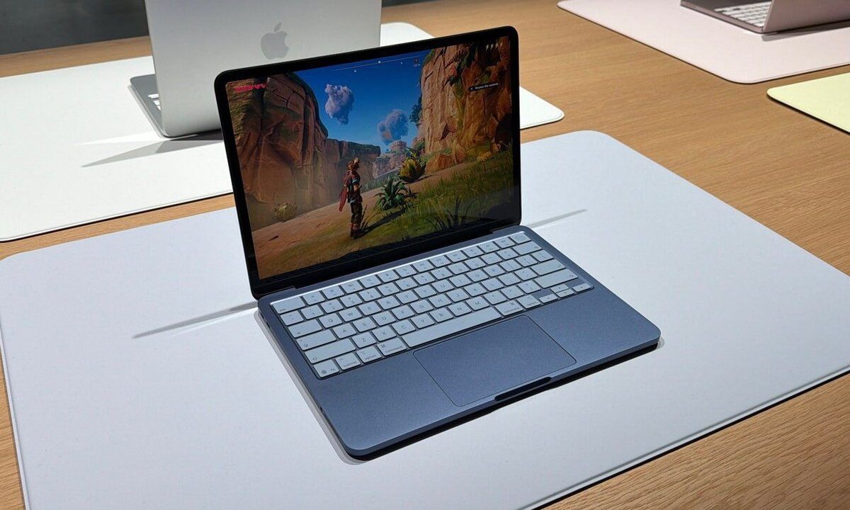 MacBook Neo: Chiến Lược Giá Rẻ Của Apple Và Những Tình Huống Kỳ Thú