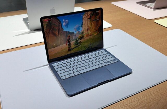 MacBook Neo: Chiến Lược Giá Rẻ Của Apple Và Những Tình Huống Kỳ Thú
