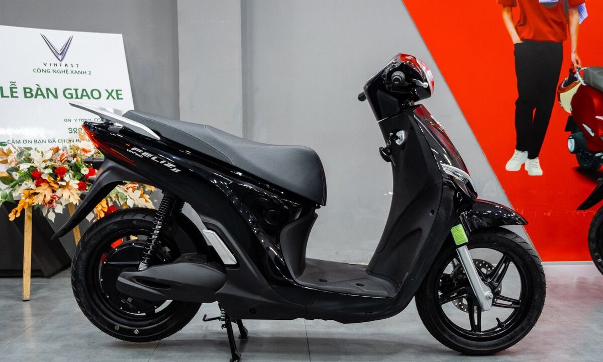 VinFast Feliz II: Đánh Giá Khả Năng Vận Hành Và Thời Gian Đổi Pin Ấn Tượng