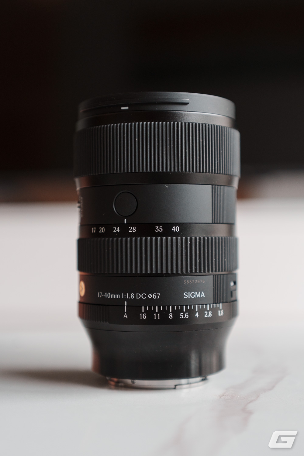 Thiết kế đẹp mắt của Sigma 17-40mm Thiết kế đẹp mắt của Sigma 17-40mm