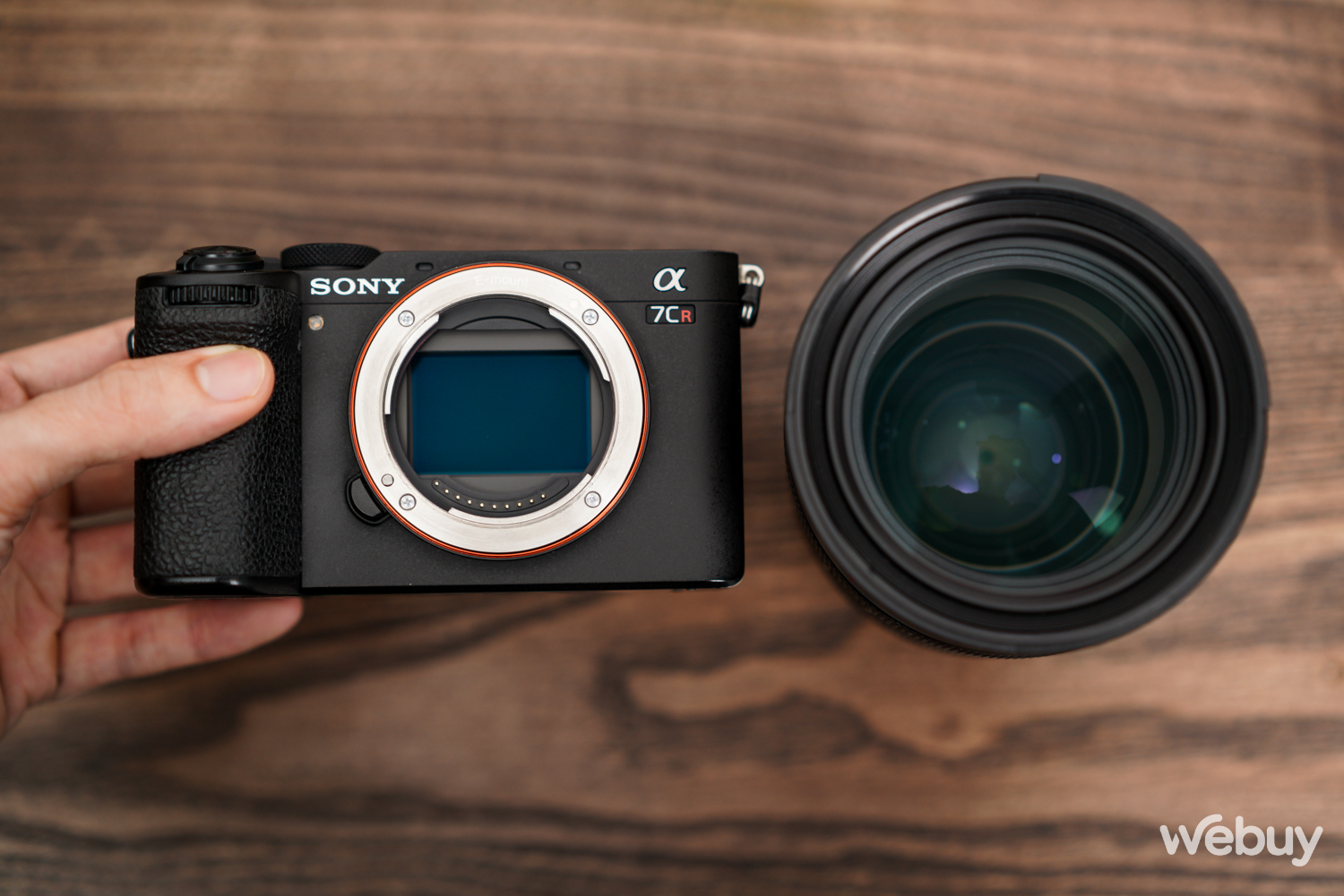 Máy ảnh Sony A7CR - Ảnh 2 Máy ảnh Sony A7CR - Ảnh 2