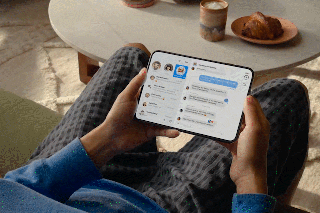 apple-iphone-duo-multitasking-2609092-17889792081131196042000-1