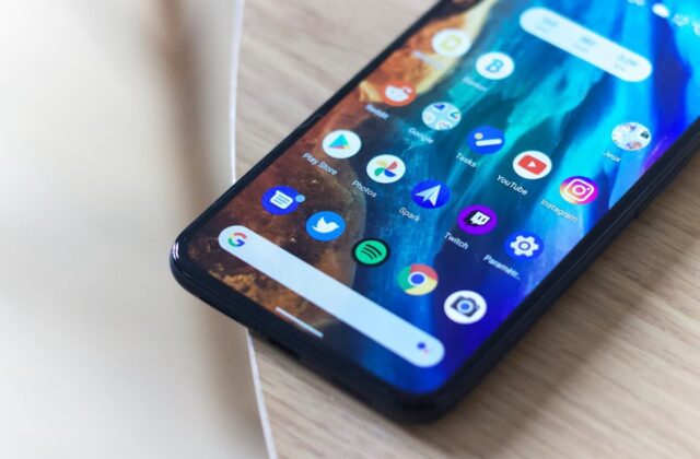 Nguy Cơ Bị Theo Dõi Từ Các Ứng Dụng Độc Hại Trên Di Động