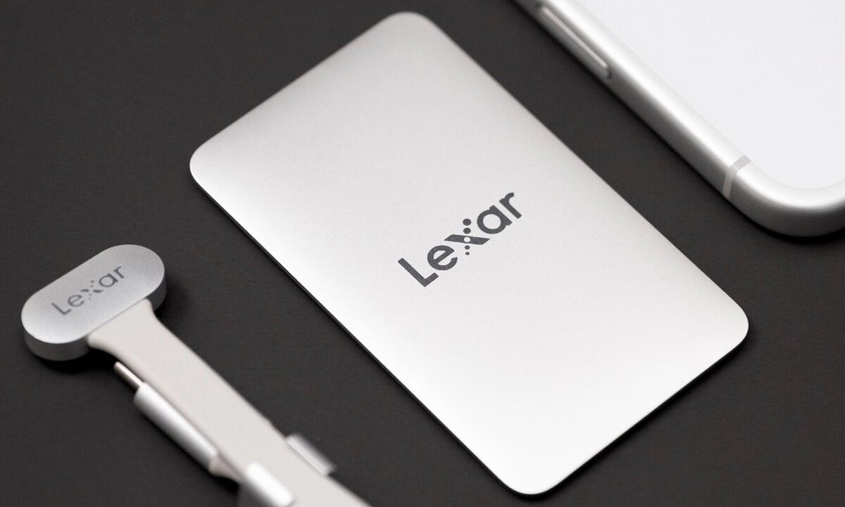 Lexar Muse: Khi SSD di động mỏng như phụ kiện — thiết kế, kết nối và những đánh đổi