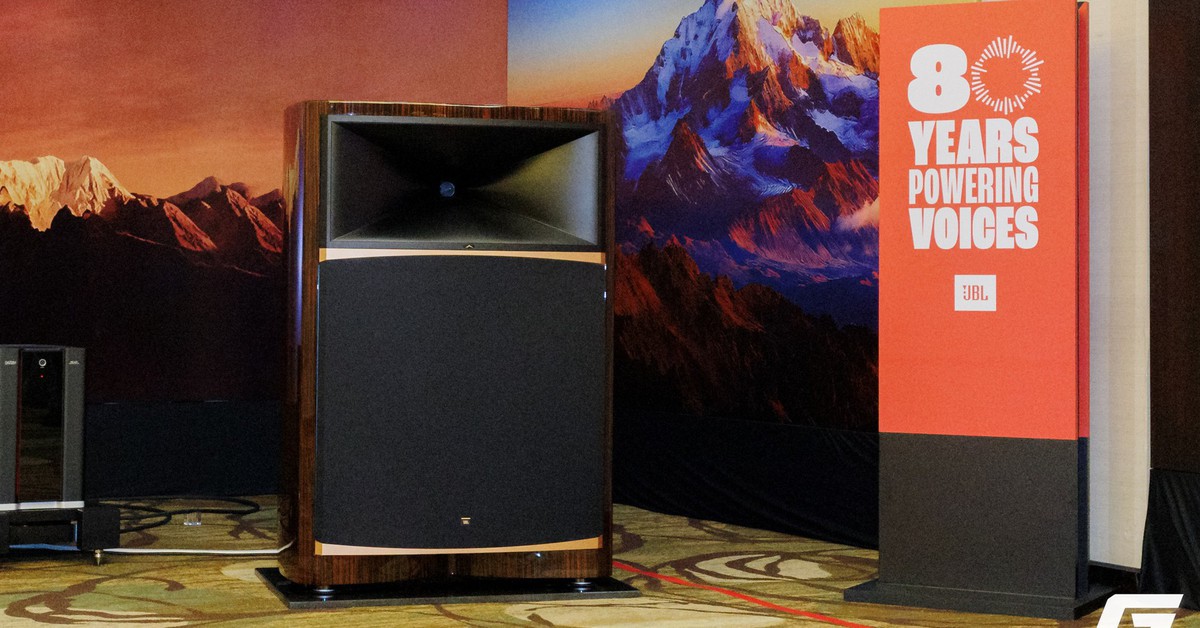 JBL Summit Everest: Loa tham chiếu 5,3 tỷ gây chú ý tại AVSHOW Sài Gòn