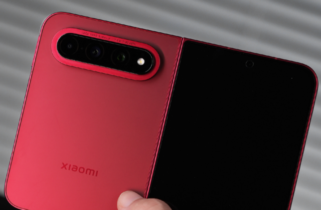 Xiaomi 18 Fold: Chiếc ‘gập trung’ đầu bảng với chip Xuanjie O3 và RAM LPDDR6