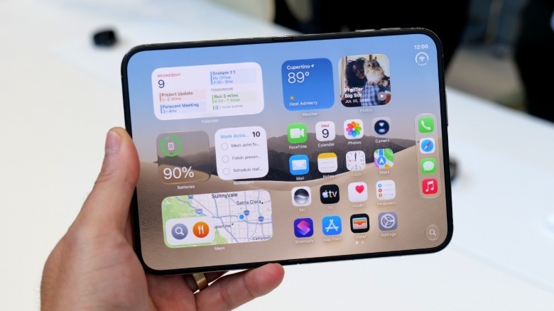 iPhone Duo thực tế: Apple chính thức bước chân vào thế giới điện thoại gập