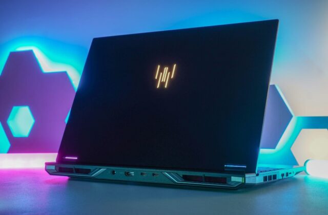 Laptop gaming đa nhiệm: chọn cấu hình và tính năng khi cần vừa chơi vừa làm