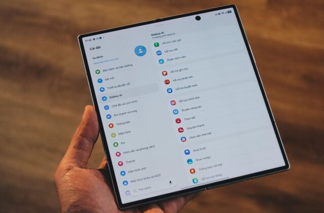 Khi AI trở thành một phần của điện thoại: Galaxy AI tích hợp sâu khác gì ứng dụng AI thông thường