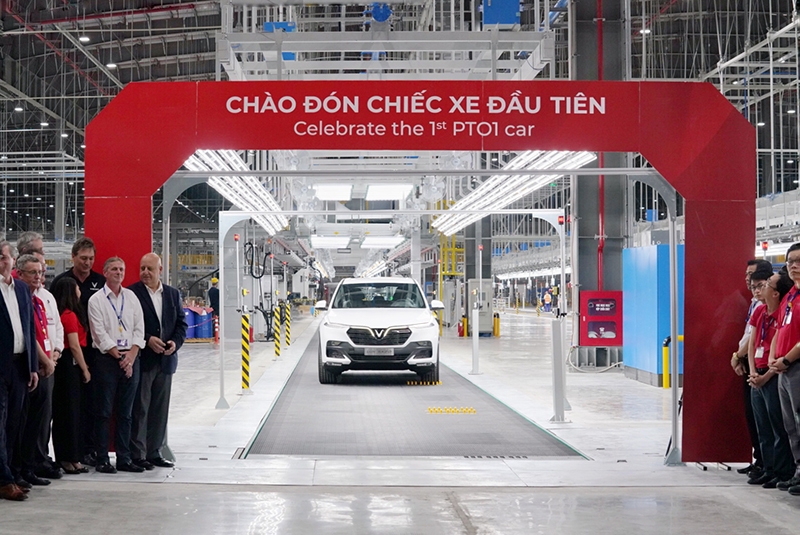 vinfast-hoan-thanh-san-xuat-thu-nghiem-chiec-xe-lux-suv-dau-tien-193-6383-1788165429018288416683-1788225485349-1788225485554848070347 Hành Trình Toàn Cầu Của VinFast - Ảnh 2.